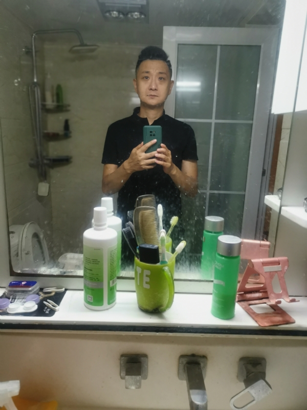 龙少的第一张照片--厦门相亲服务中心