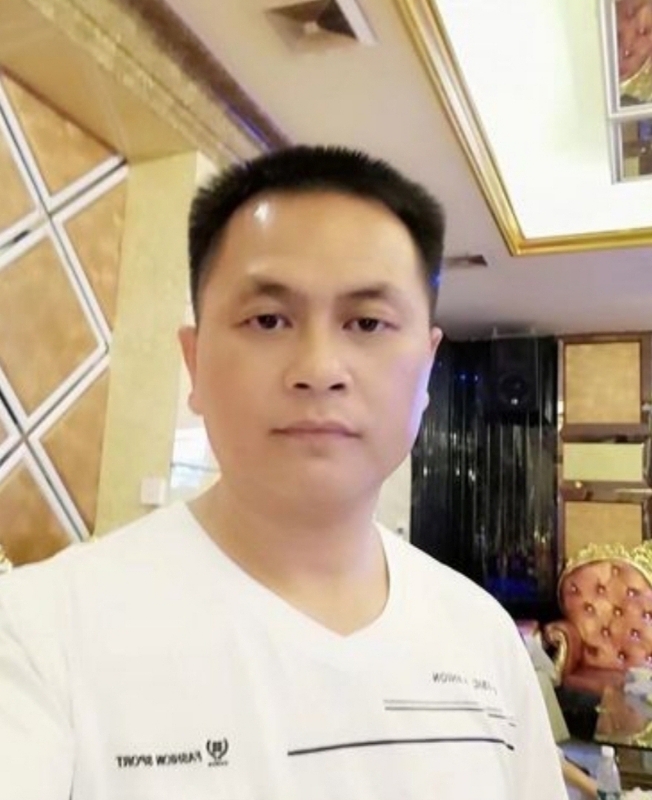 小梁的第一张照片--厦门相亲服务中心