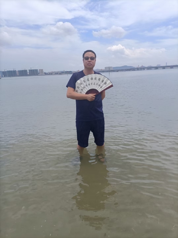 浪迹天涯的第一张照片--厦门相亲服务中心