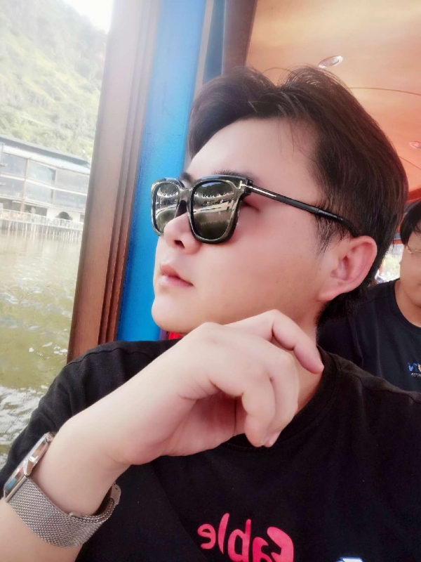 曲生的第三张照片--厦门相亲服务中心