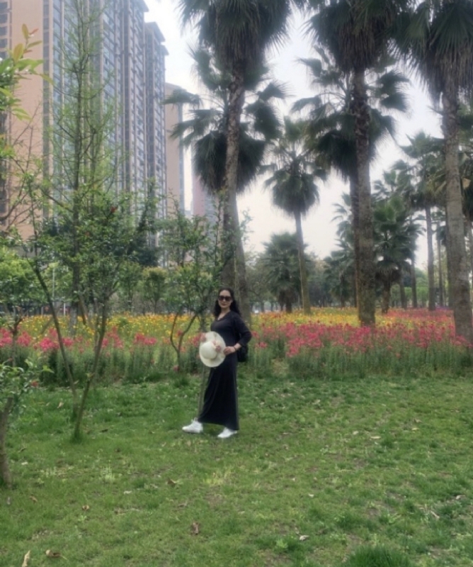 粉墨登场的第一张照片--厦门相亲服务中心