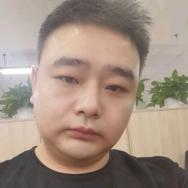 异域听风的第一张照片--厦门相亲服务中心