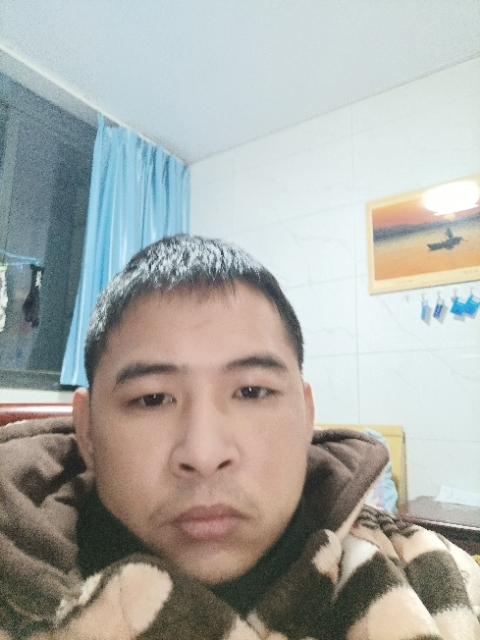 寂寞的第一张照片--厦门相亲服务中心