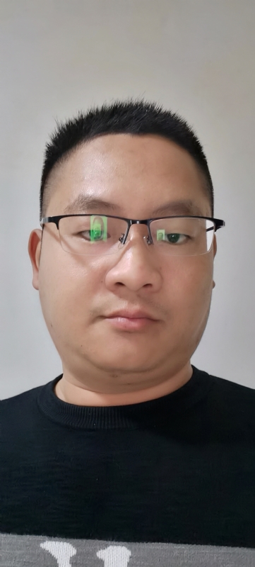 龙逍遥的第一张照片--厦门相亲服务中心