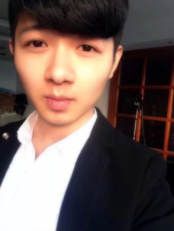 萨拉嘿呦的第一张照片--厦门相亲服务中心