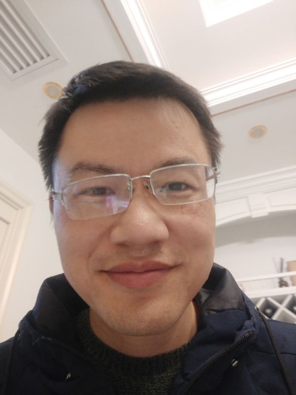 翔翔的第一张照片--厦门相亲服务中心