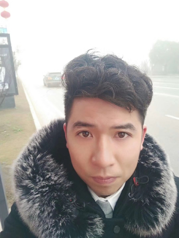 开心快乐每一天的第一张照片--厦门相亲服务中心