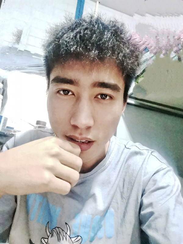 未来可期的第一张照片--厦门相亲服务中心