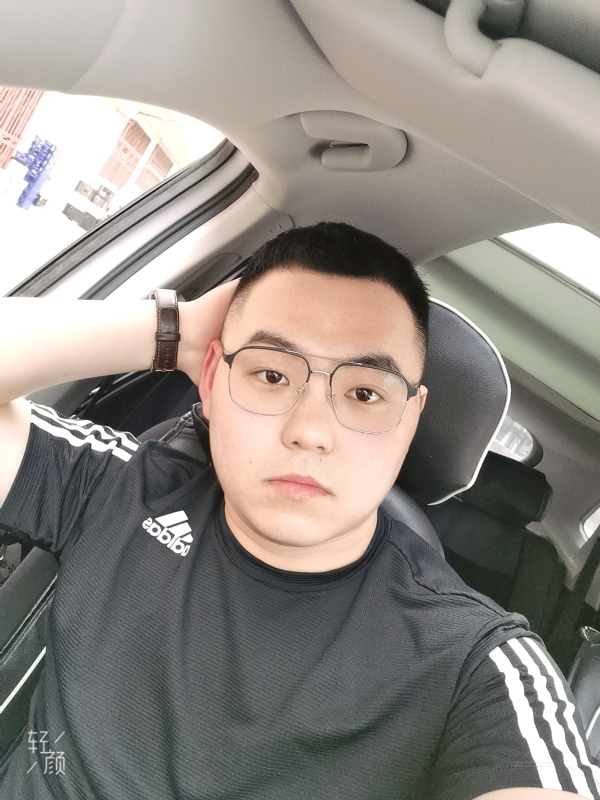 海阔天空的第一张照片--厦门相亲服务中心