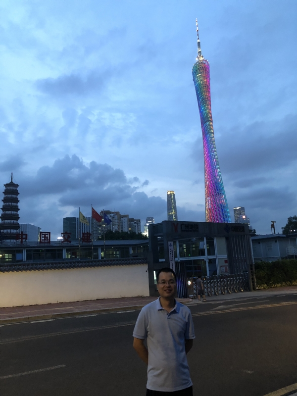 两越总督的第一张照片--厦门相亲服务中心