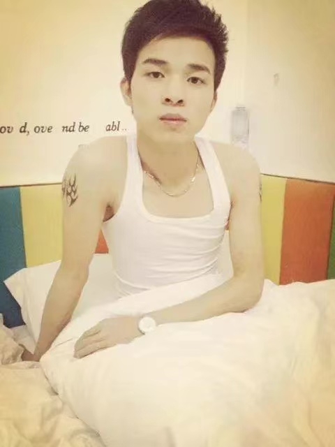 风雨同舟的第一张照片--厦门相亲服务中心
