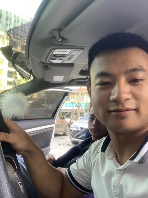 古有风琴的第三张照片--厦门相亲服务中心