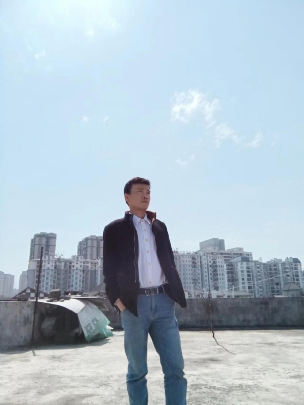 蓝色心情的第一张照片--厦门相亲服务中心
