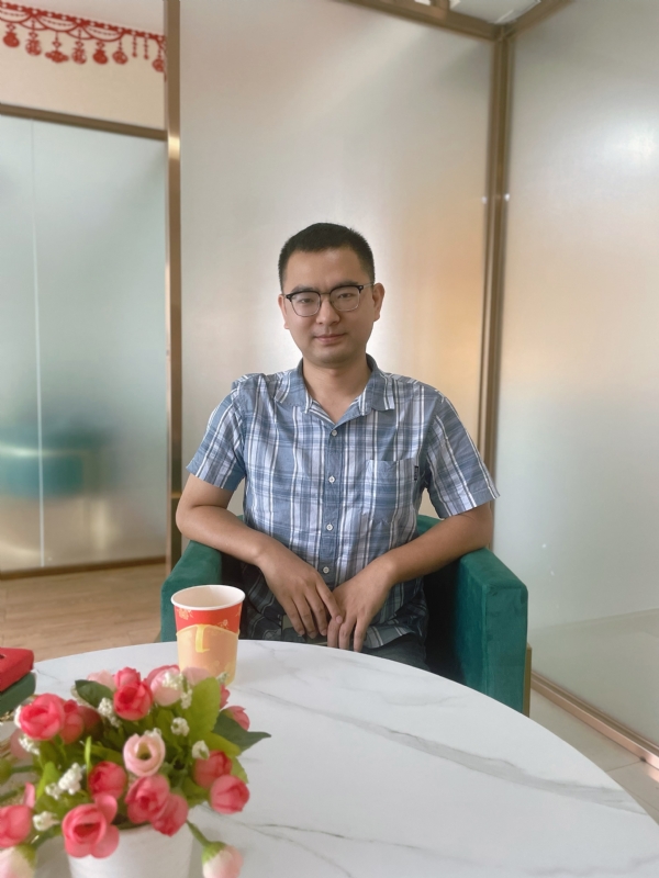 微尘的第二张照片--厦门相亲服务中心