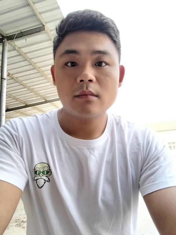 高大威武的第一张照片--厦门相亲服务中心
