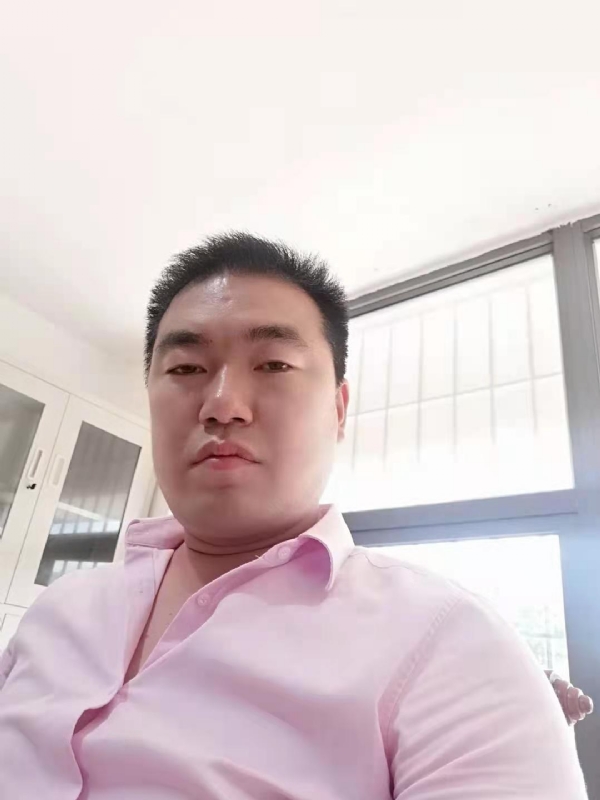 命运的打拼的第一张照片--厦门相亲服务中心