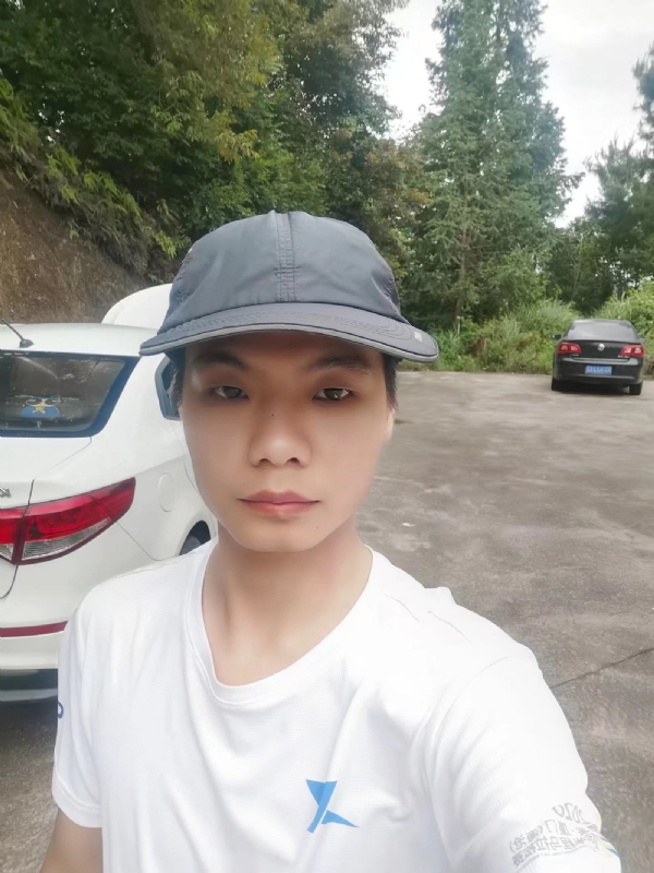 携手相伴的第一张照片--厦门相亲服务中心