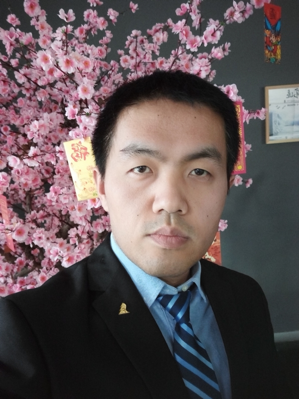 我就是个翻译的第一张照片--厦门相亲服务中心