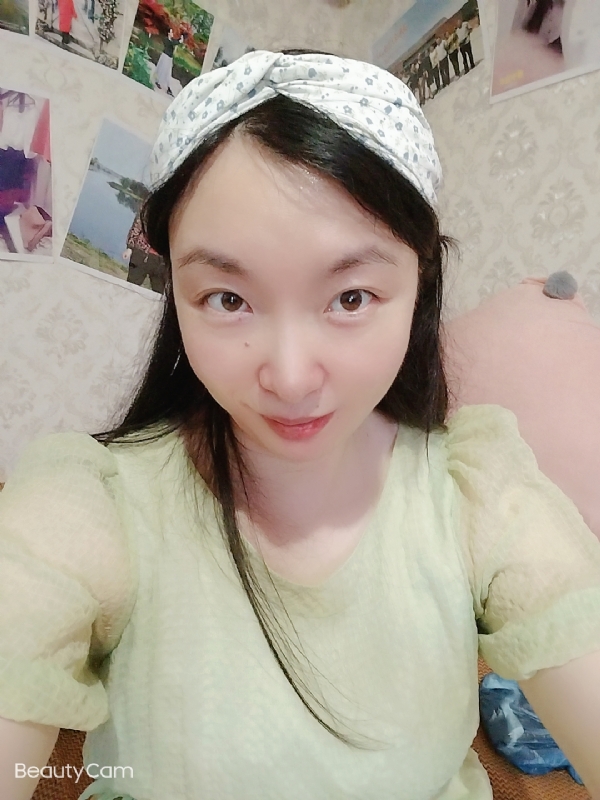 佳佳的第一张照片--厦门相亲服务中心