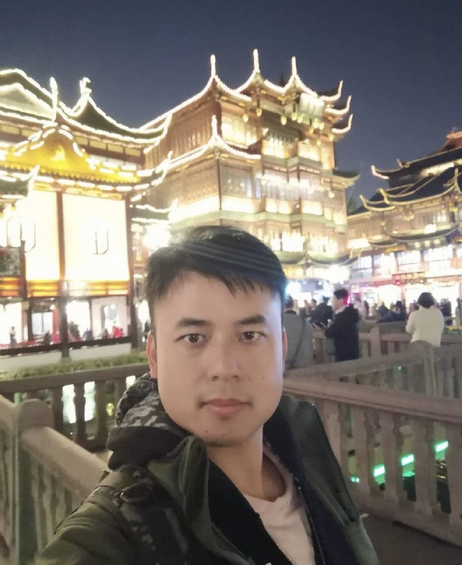 何先生he的第一张照片--厦门相亲服务中心
