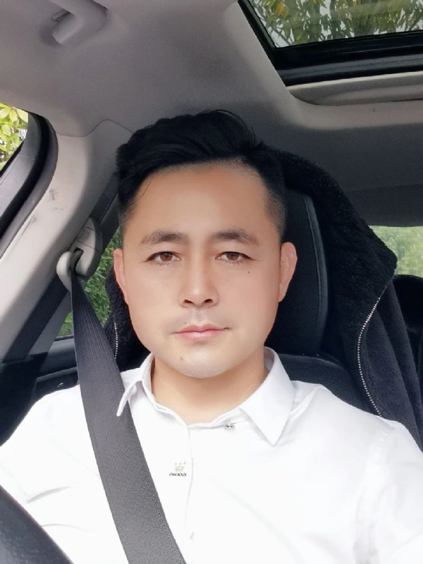 阿华大人的第二张照片--厦门相亲服务中心