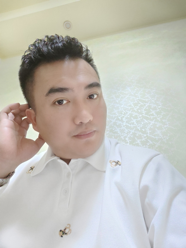 哈哈先生的第一张照片--厦门相亲服务中心