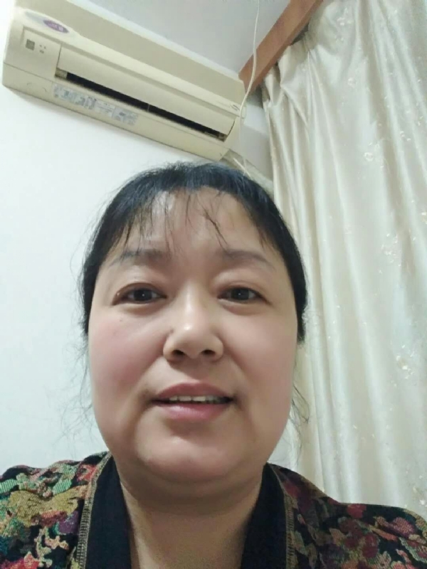 雨中漫步的第一张照片--厦门相亲服务中心