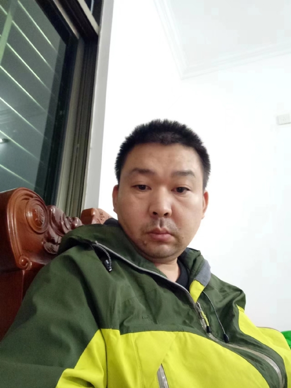 阿汤的第一张照片--厦门相亲服务中心