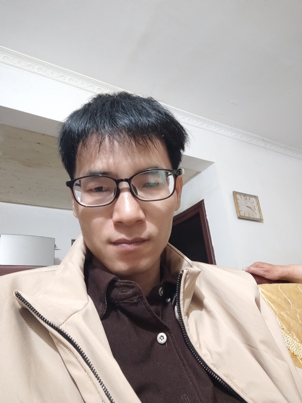 杨一凡的第一张照片--厦门相亲服务中心