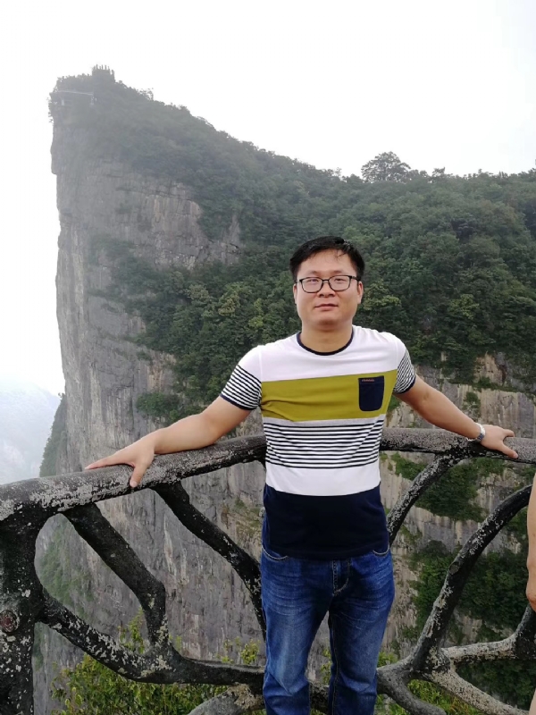 江汉的第一张照片--厦门相亲服务中心