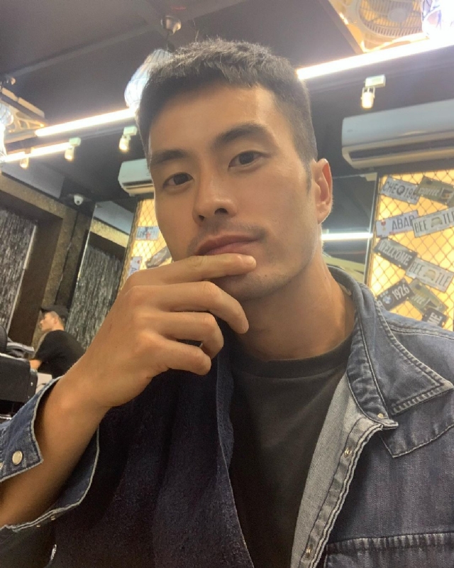 伟业强哥的第一张照片--厦门相亲服务中心