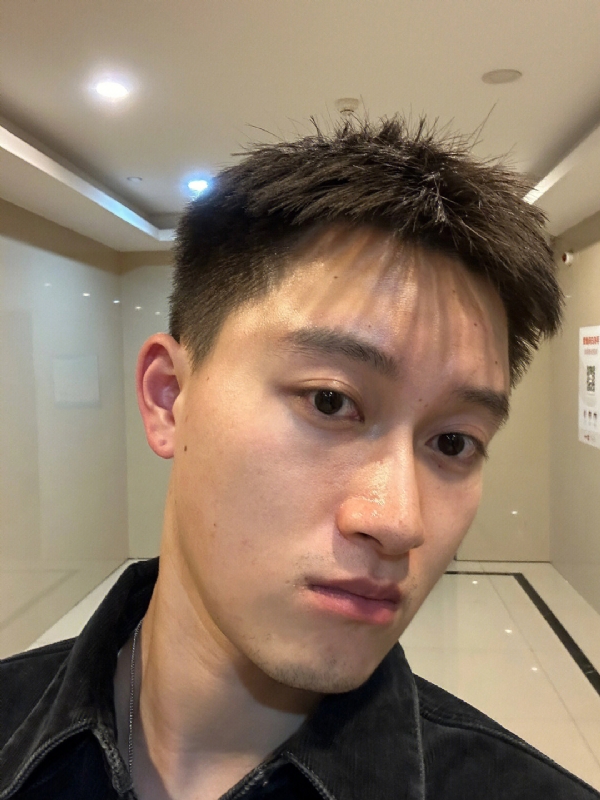 月光之下的第一张照片--厦门相亲服务中心