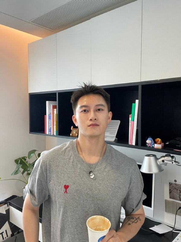 月光之下的第二张照片--厦门相亲服务中心