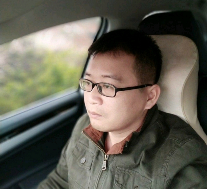 海风吹动你的心的第一张照片--厦门相亲服务中心
