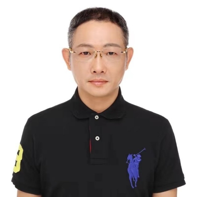 邱先森的第一张照片--厦门相亲服务中心