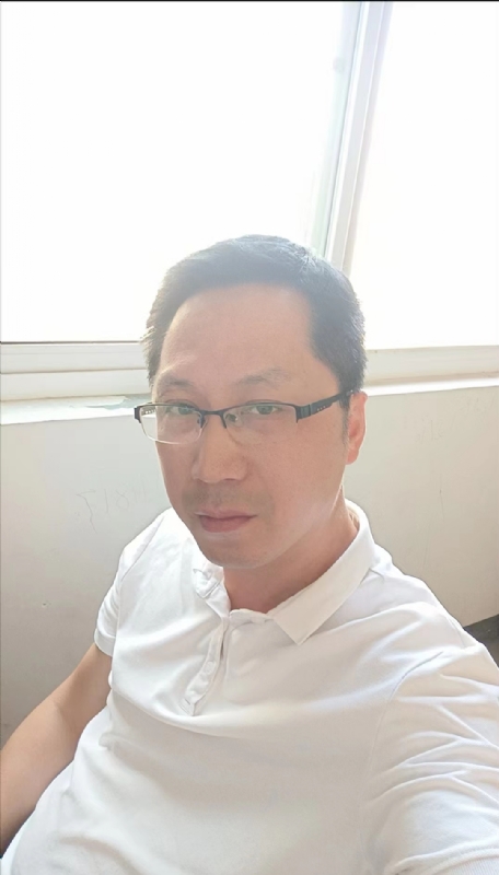 划过生命的流星的第一张照片--厦门相亲服务中心
