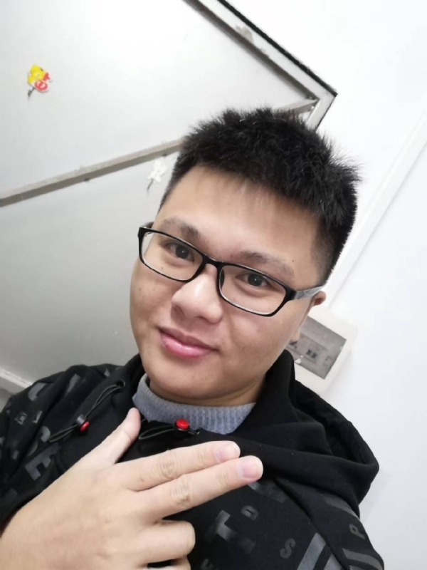 小小梦执的第一张照片--厦门相亲服务中心