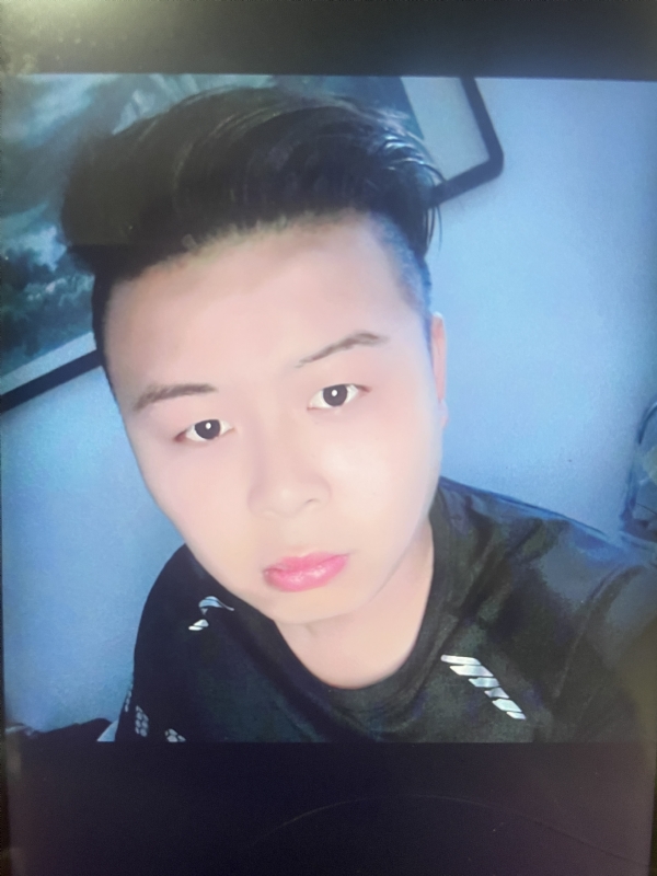 踏实森的第一张照片--厦门相亲服务中心