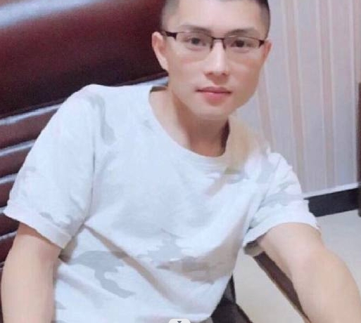 辉辉辉的第一张照片--厦门相亲服务中心