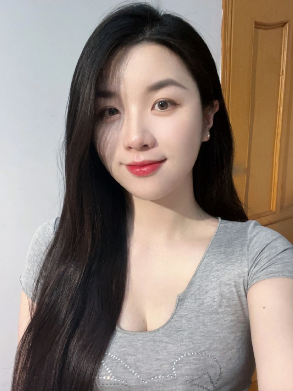 乔乔在寻爱的第一张照片--厦门相亲服务中心