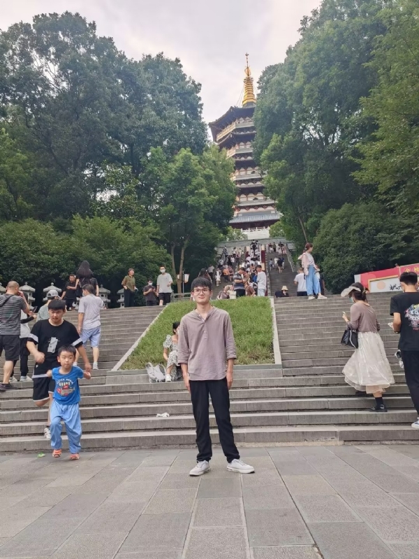 阳光男孩的第五张照片--厦门相亲服务中心