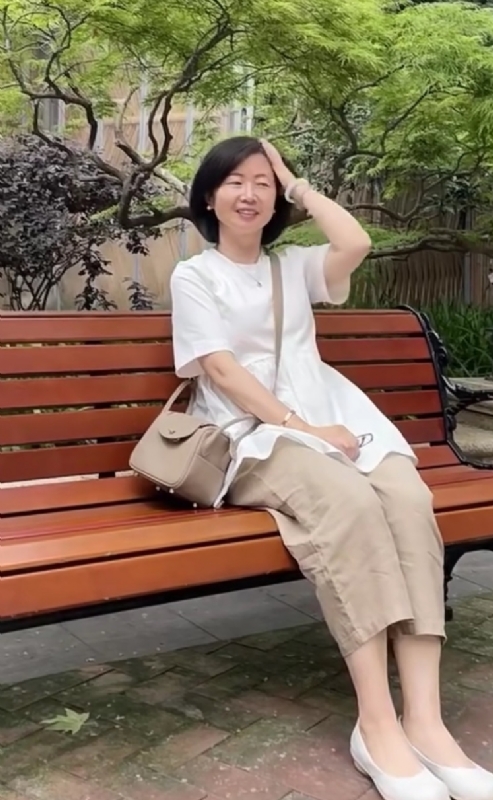 千年老母猪的第五张照片--厦门相亲服务中心