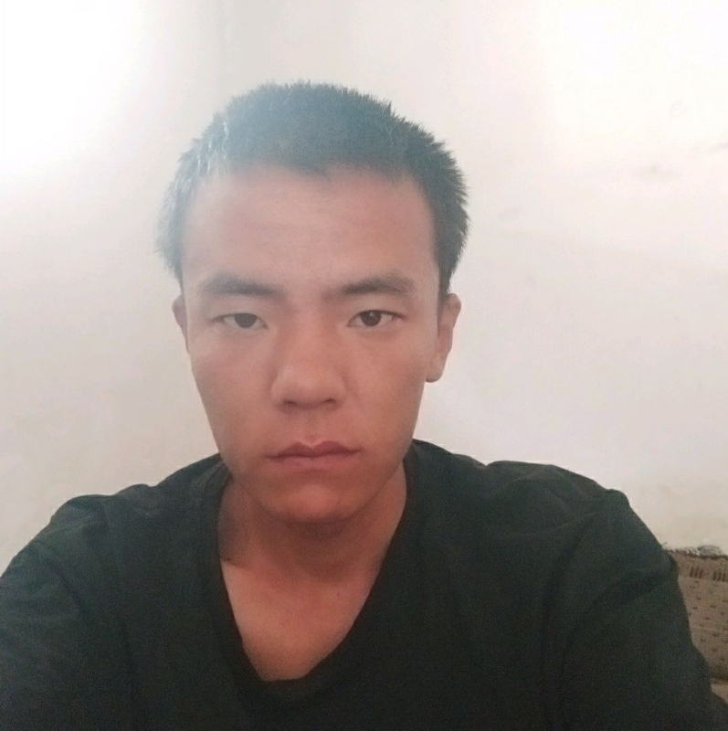 哦哦的第一张照片--厦门相亲服务中心