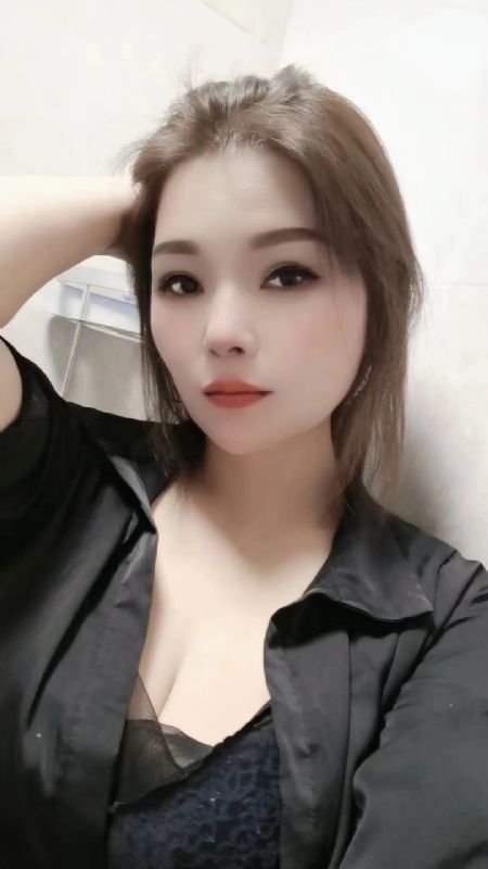 爱笑的女孩的第一张照片--厦门相亲服务中心