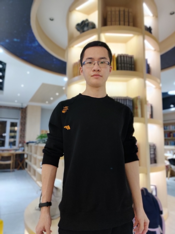 轩墨的第一张照片--厦门相亲服务中心