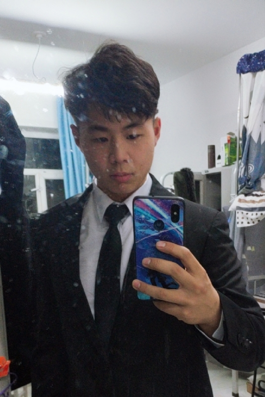 景湛的第一张照片--厦门相亲服务中心