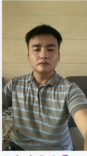 走在红毯那一天的第一张照片--厦门相亲服务中心