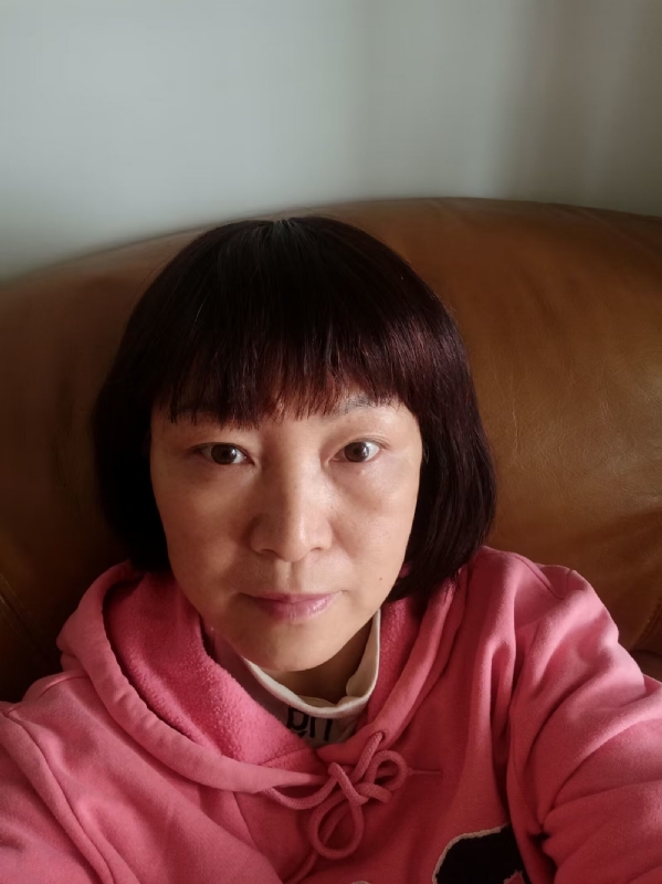 红玫瑰的第二张照片--厦门相亲服务中心