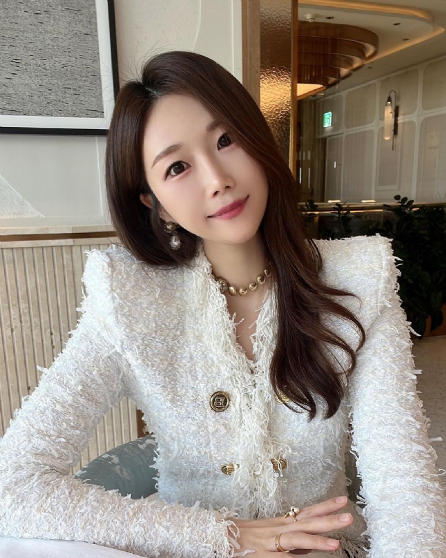 惠然的第一张照片--厦门相亲服务中心