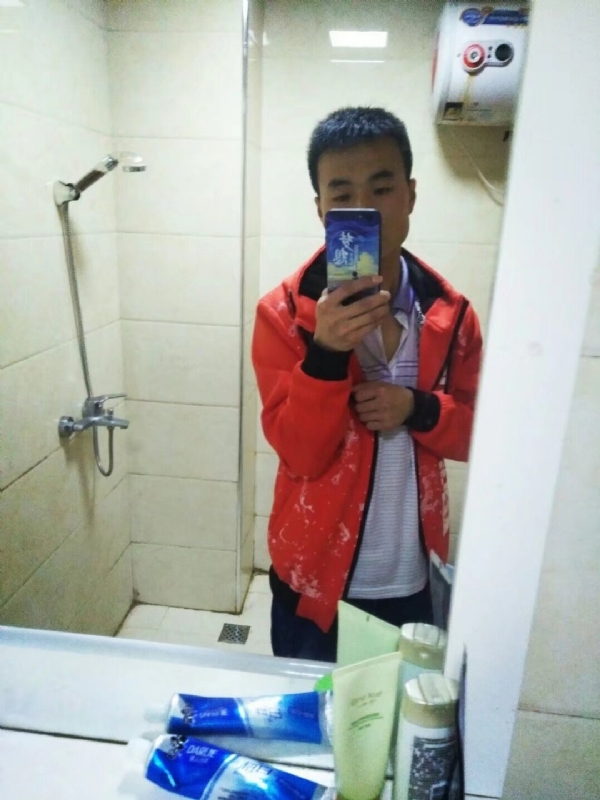 海之子的第一张照片--厦门相亲服务中心